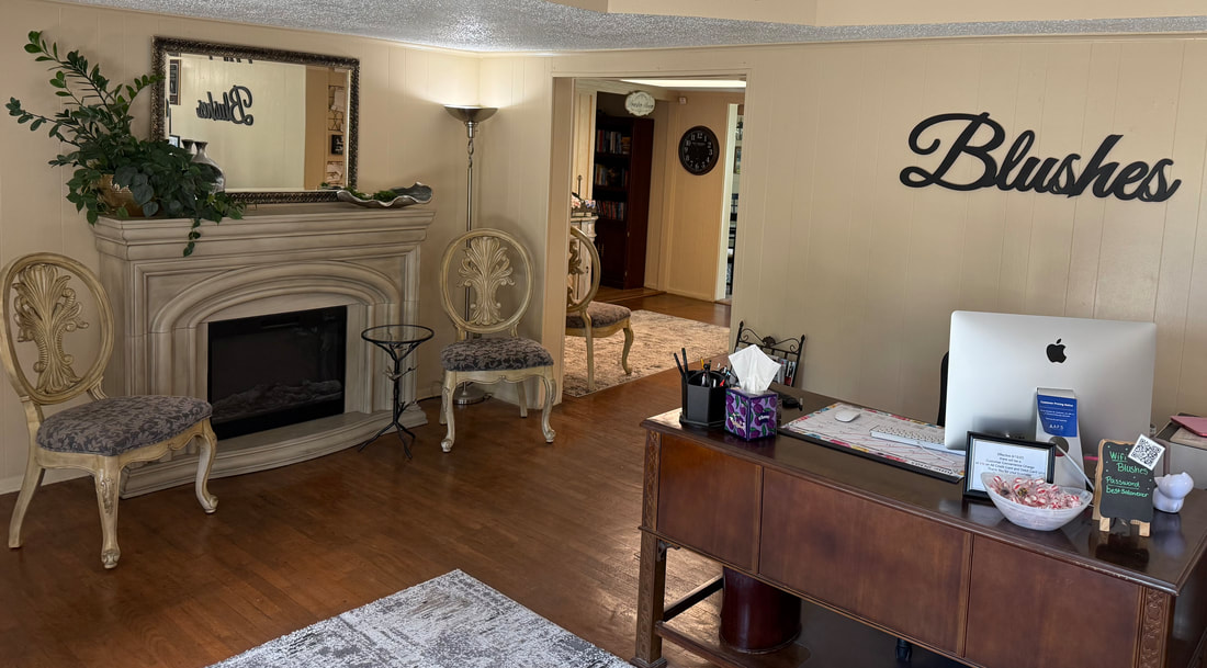 Blushes Salon & Spa in Granbury, TX (5)