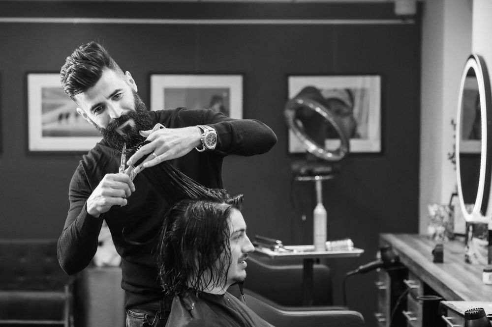 Salon Simis in Fairfax, VA