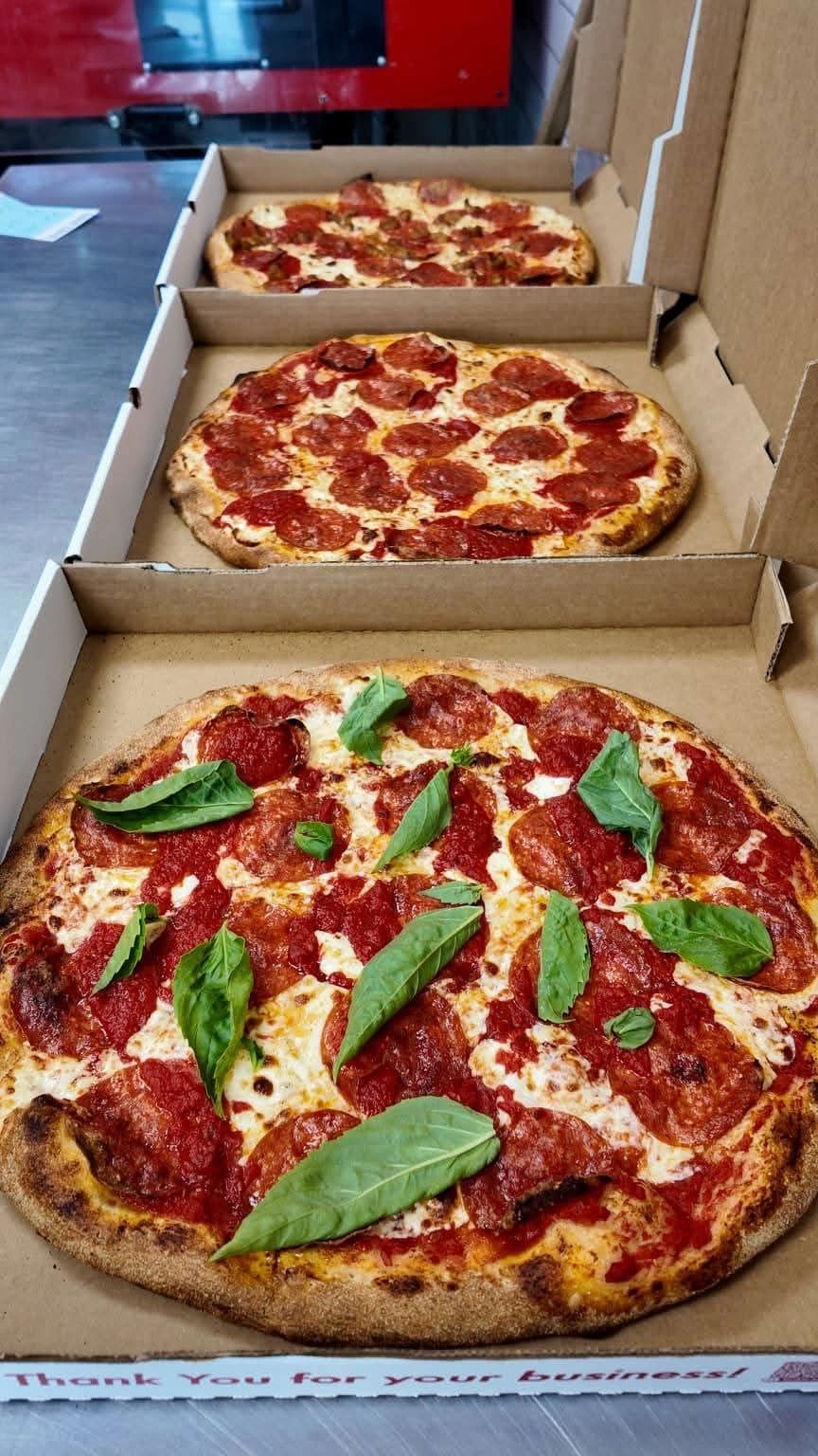 Lou's Woodfire Pizza in Del Rio, TX