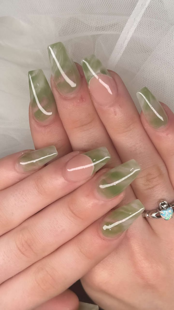 Platinum Nails & Spa in Sanford, FL