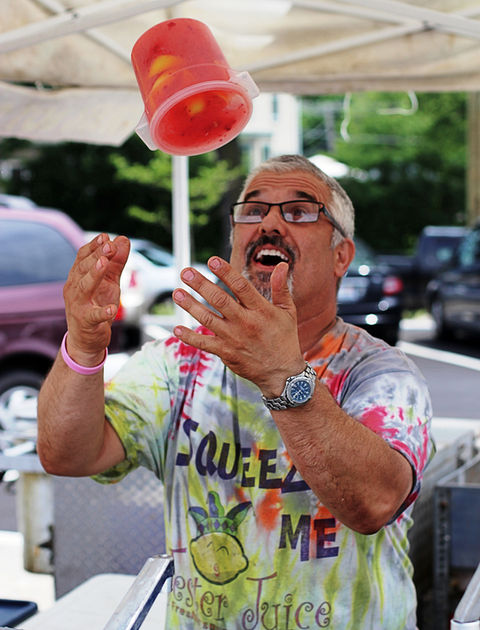 Donut Jester/Jester Food Truck/Jester Juice in Cicero, IL (6)