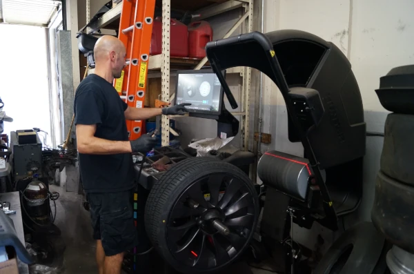 Charlie's Auto Tech in Brea, CA (4)