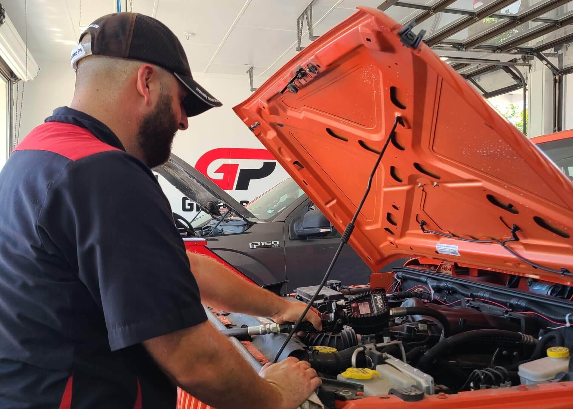 Grease Pro Oil Change in Chipley, FL