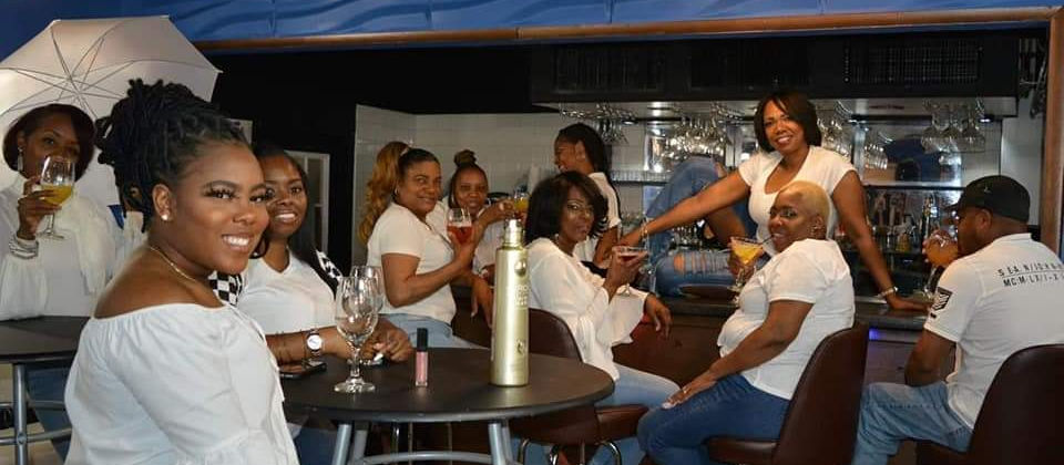 Who Know’z Restaurant & Lounge in Baltimore, MD (2)