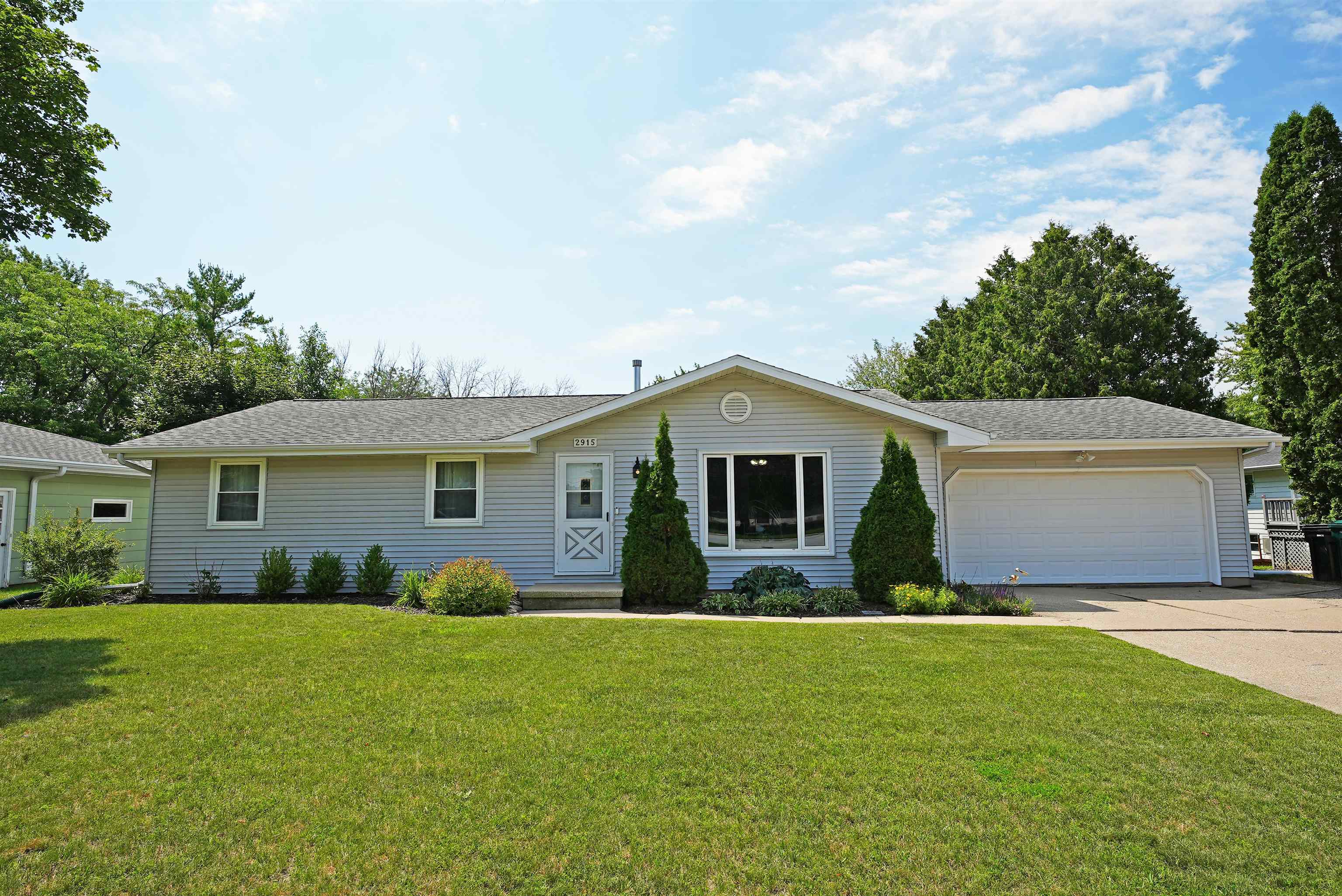 Adam Adler, Coldwell Banker Real Estate Group in Green Bay, WI (3)