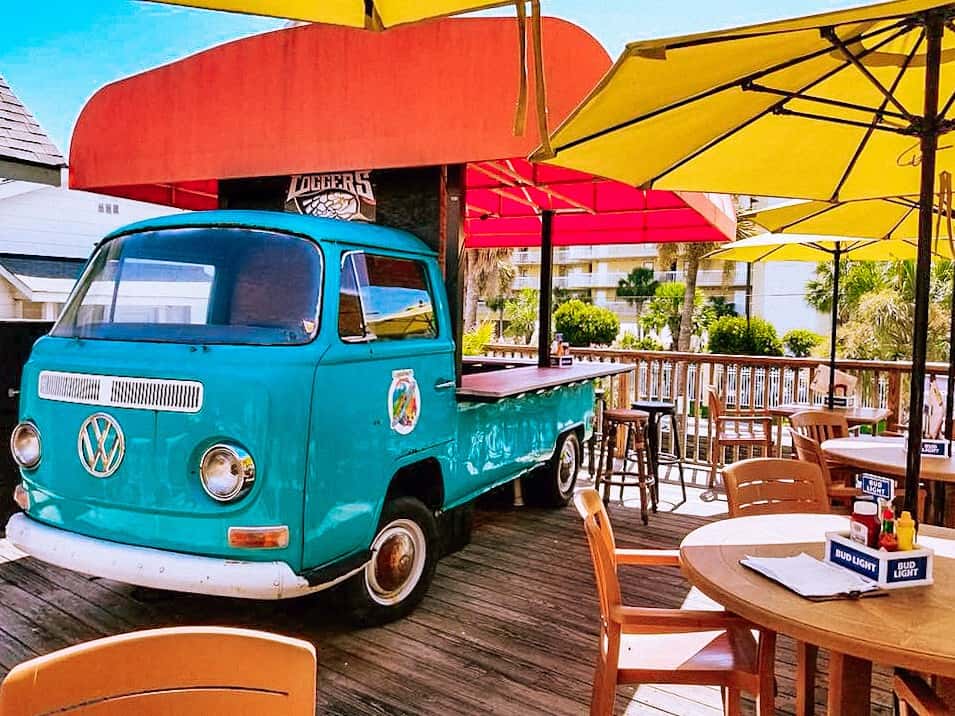 Loggerhead's Beach Grill in Folly Beach, SC (3)
