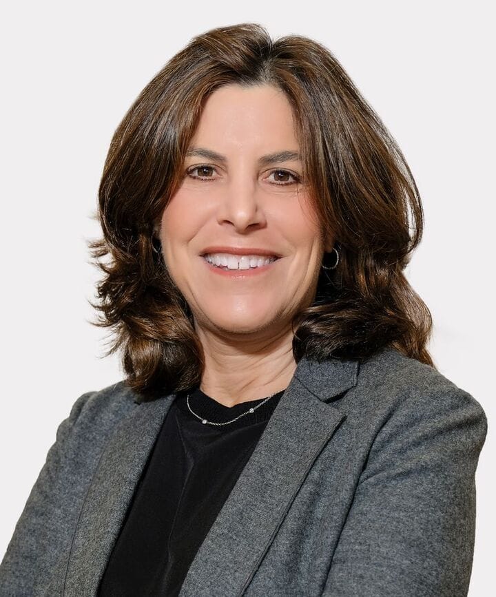 Houlihan Lawrence - Scarsdale Real Estate Agency in Scarsdale, NY (6)