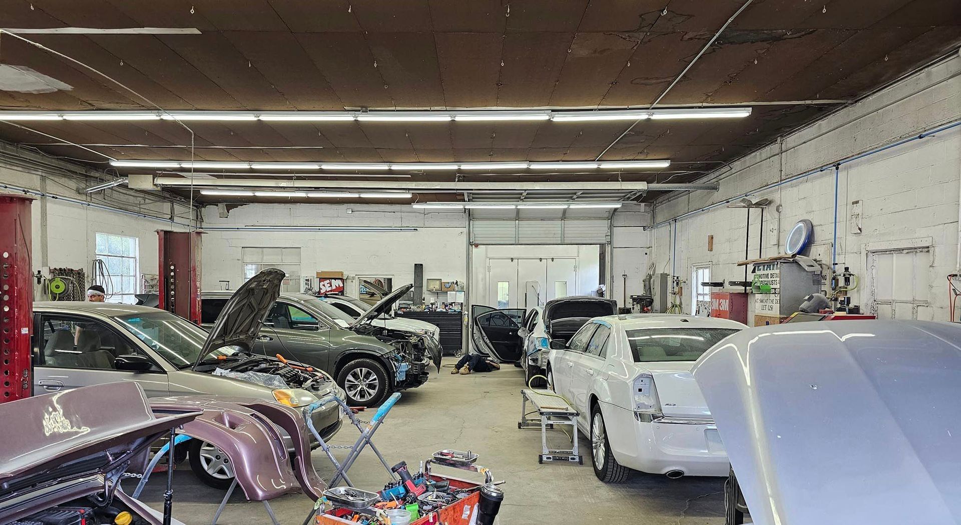 Ernie's Auto Body in Avon, OH
