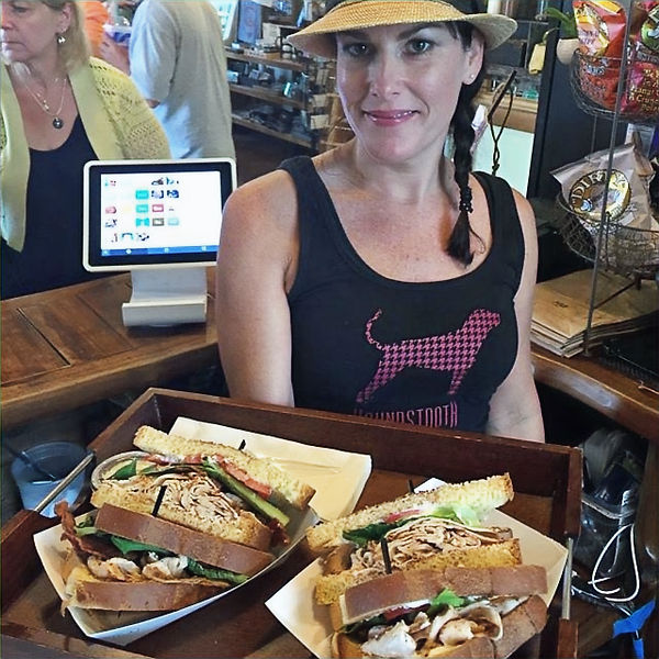 Houndstooth Kitchen & Eatery in Maitland, FL