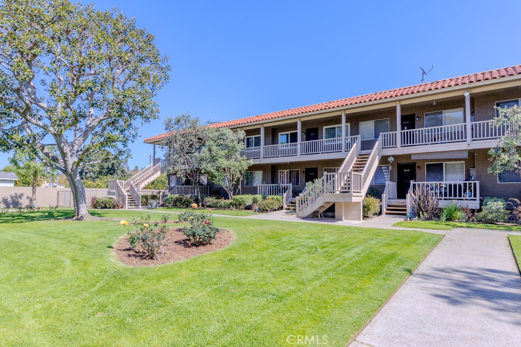 Realtor Jon M Perez in Anaheim, CA (6)