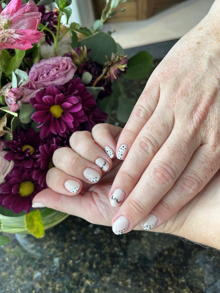 Q Nail Boutique in Leonia, NJ (6)