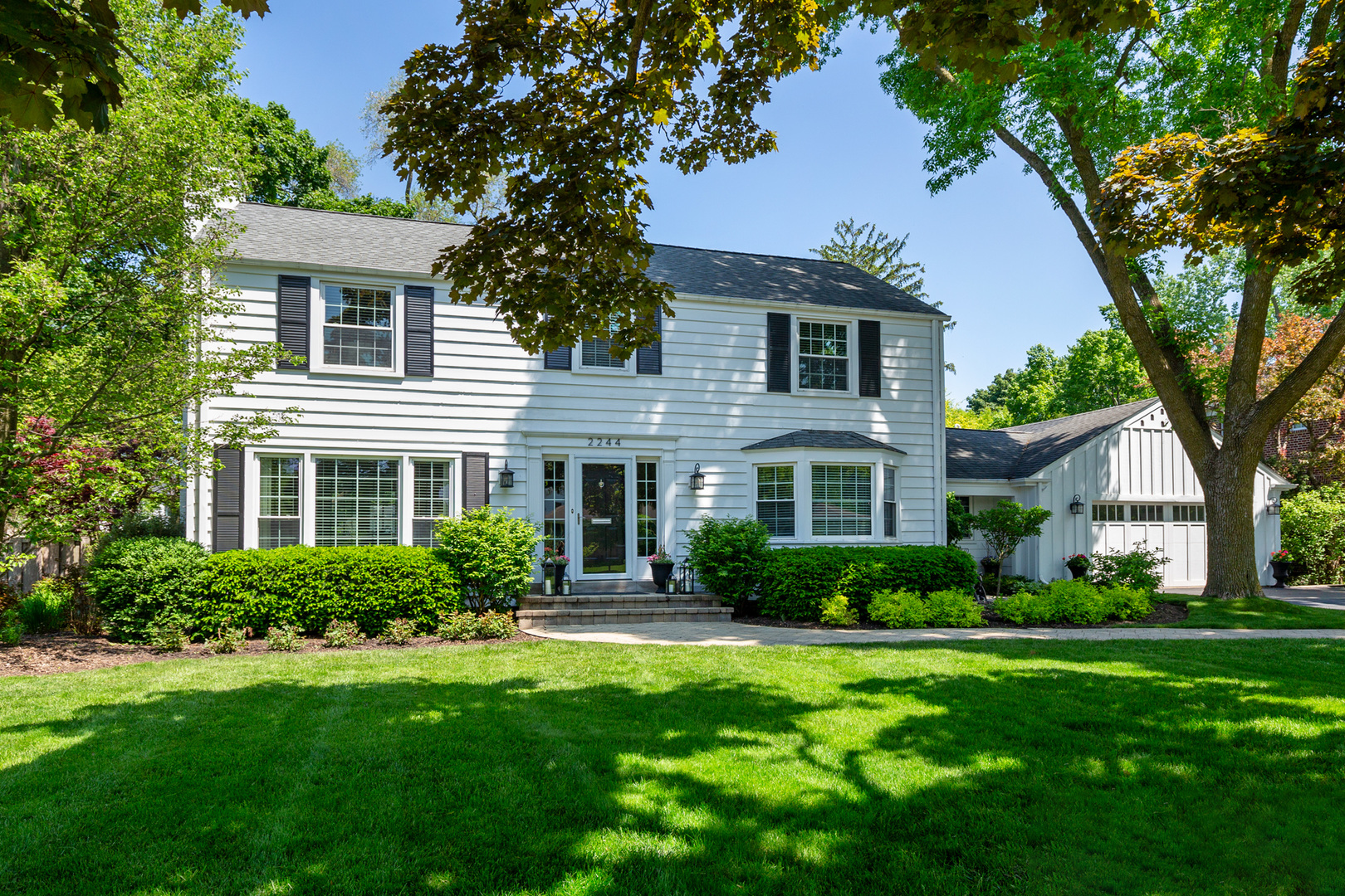 Audra Casey, Christie’s International Real Estate, Real Estate Broker in Northbrook, IL (2)