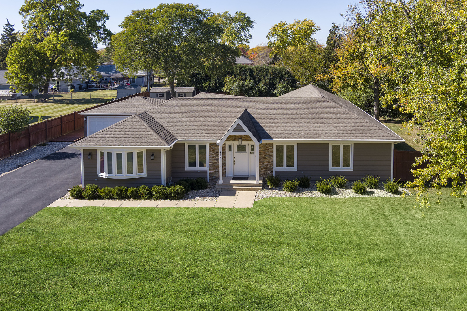 Audra Casey, Christie’s International Real Estate, Real Estate Broker in Northbrook, IL (5)