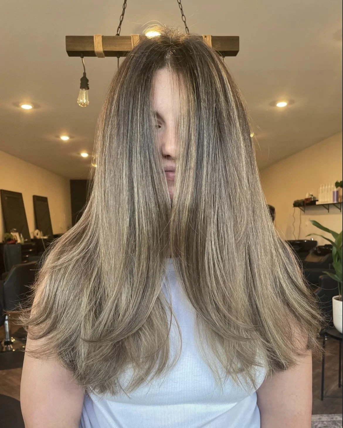 Entourage Hair Lounge in Mt Washington, KY (5)