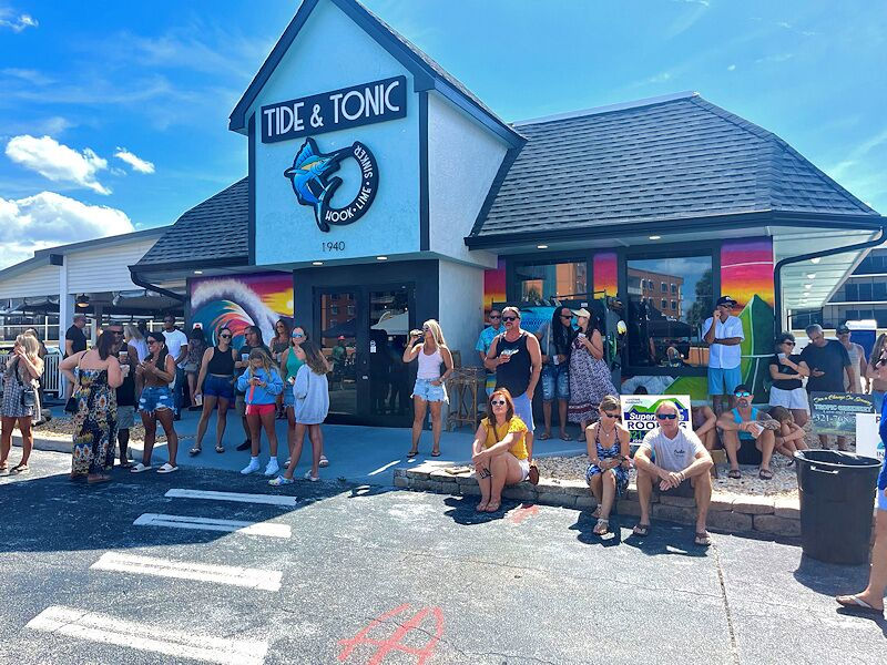 Tide & Tonic in Indian Harbour Beach, FL