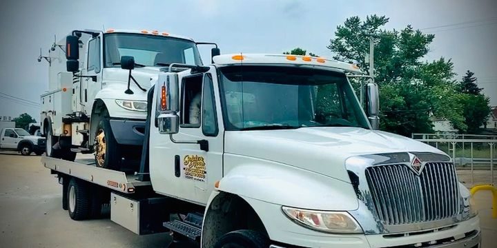 Golden Hook Towing in Pittsburgh, PA (6)