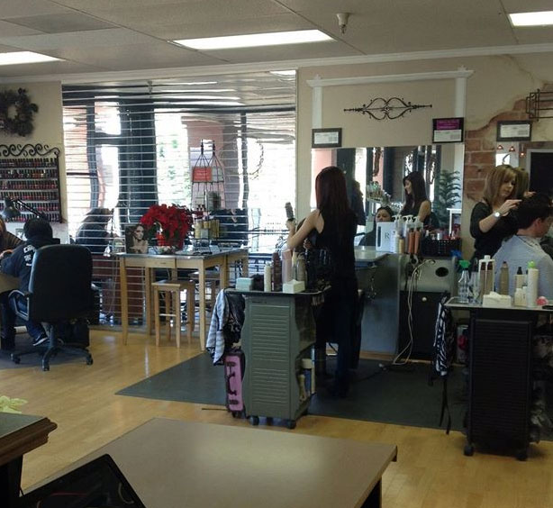 Salon Deja Vu Spa in Hollister, CA (4)