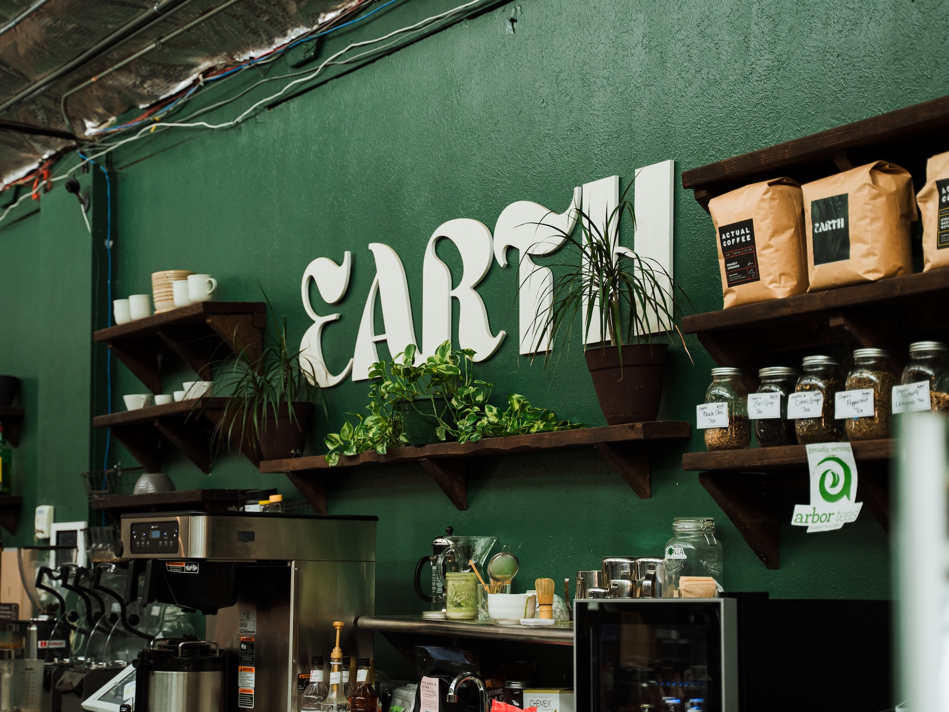 Earth Coffeehouse & Cafe in Toledo, OH (3)