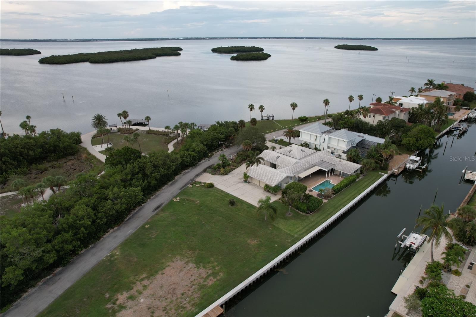 Jayne Del Medico in Longboat Key, FL (2)
