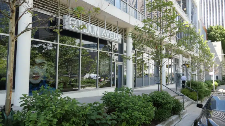Gordon Salon Wilmette in Wilmette, IL (4)