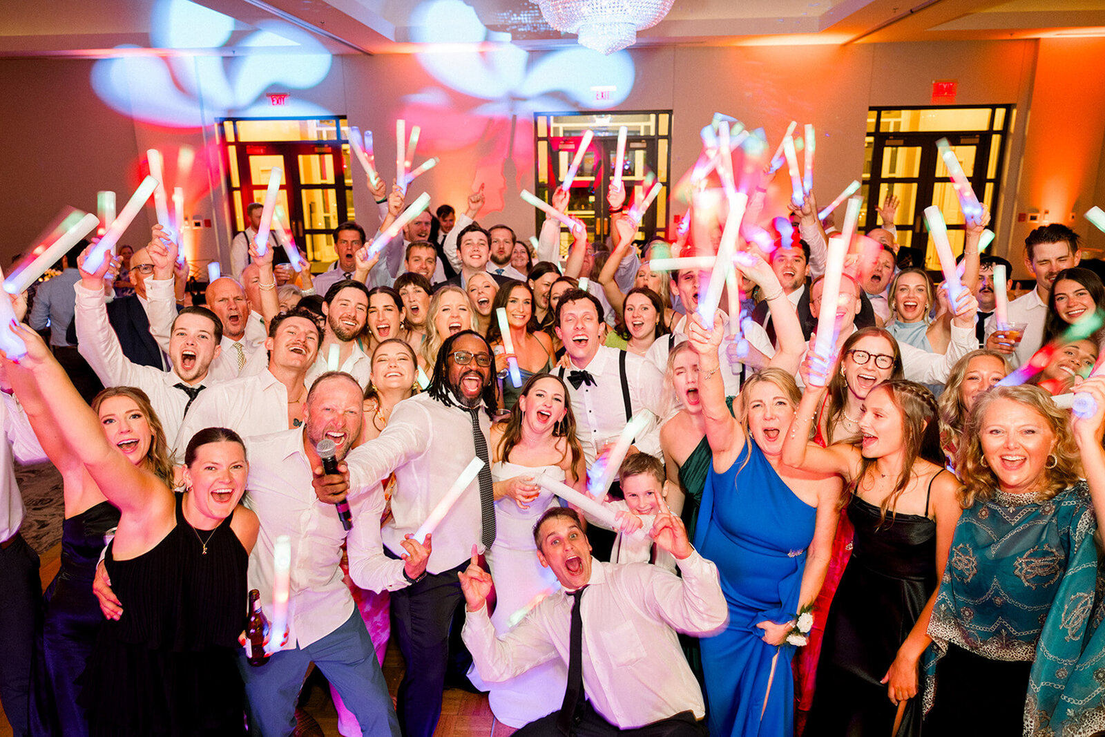 Charizma Entertainment DJs | Weddings | Mitzvahs | Corporate | Non Profit in Northbrook, IL (3)