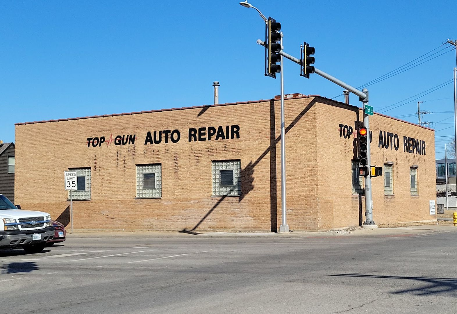 Top Gun Auto Repair Inc. in Hazel Crest, IL