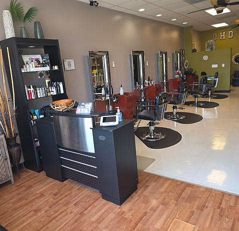 De-Strat Hair Design in Riverview, FL (2)