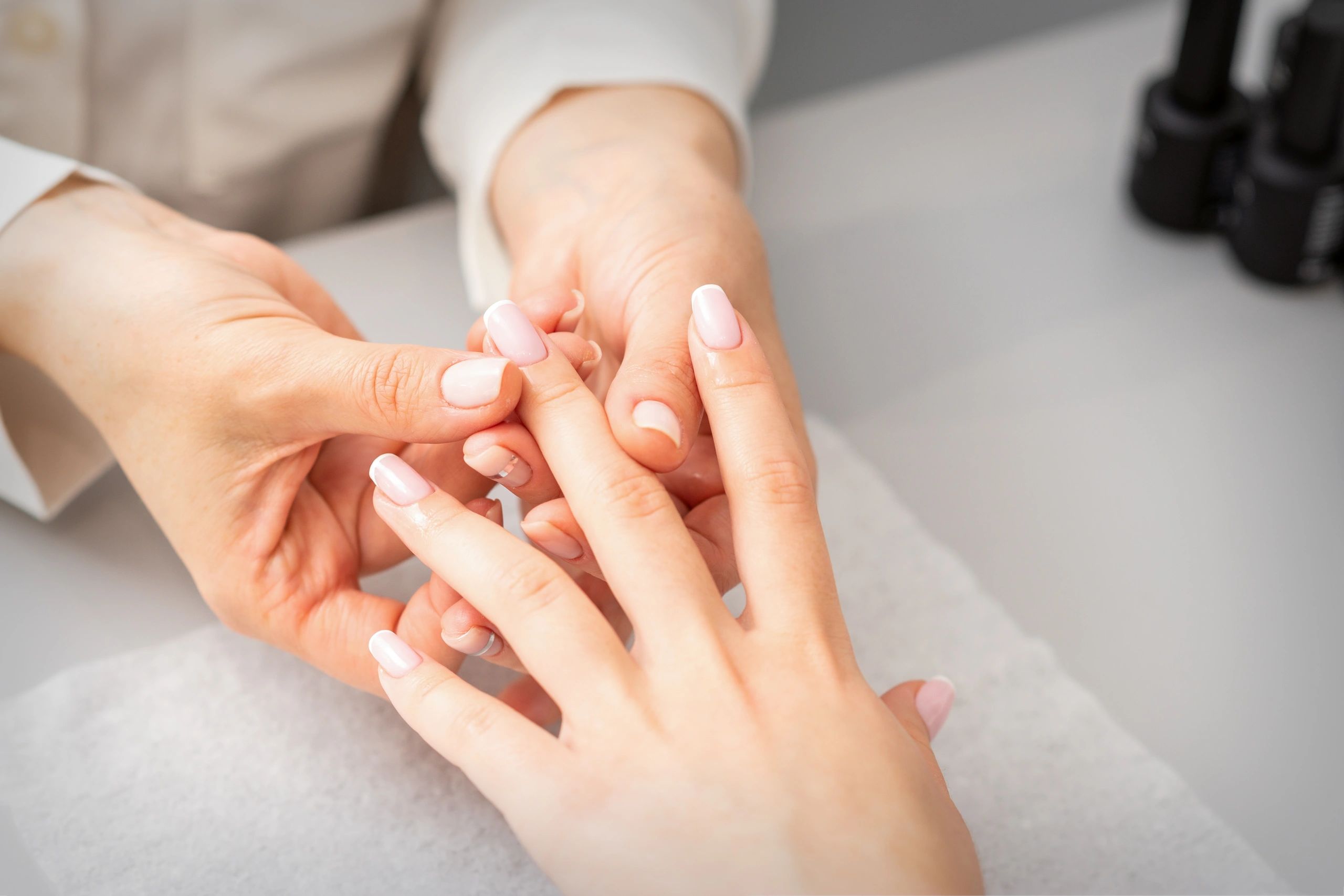 Foxie Nails Lounge in Pickerington, OH