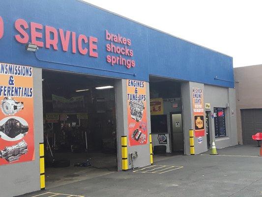 Jess Auto Clinic in Cicero, IL