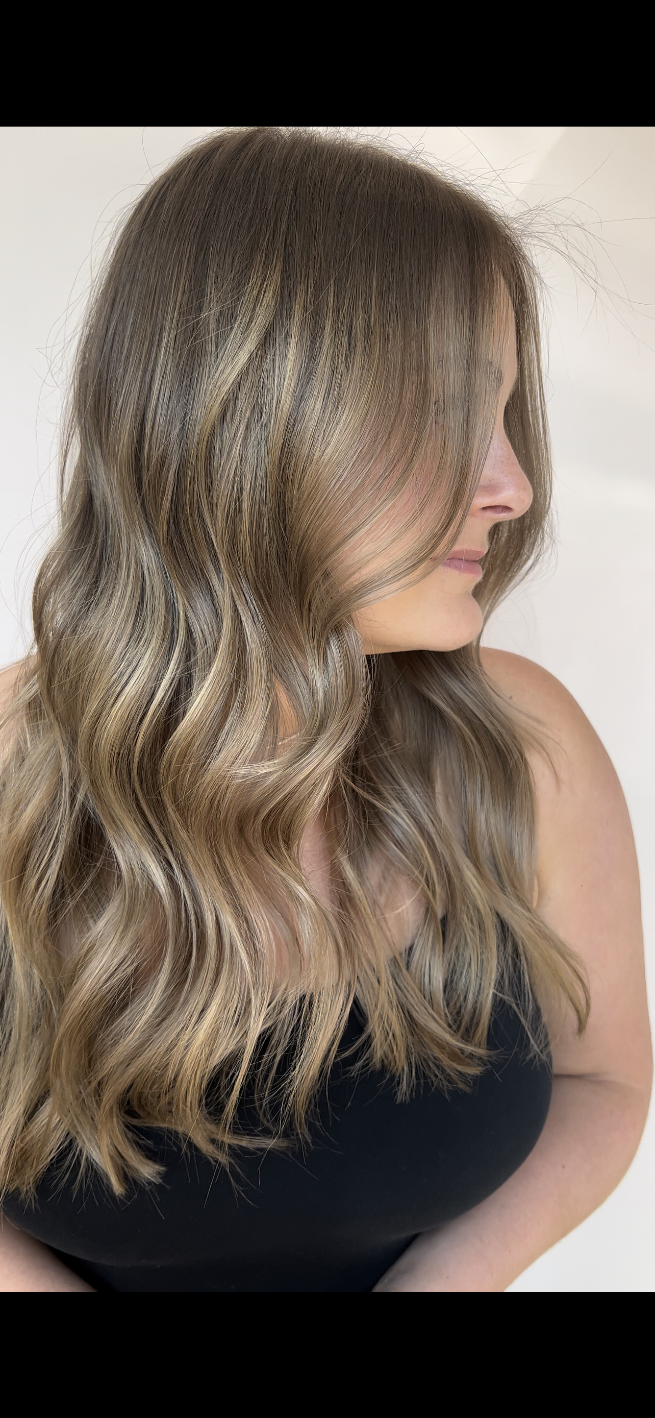 The Sunday Hair Collective in Oak Lawn, IL