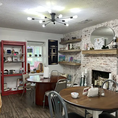 Hope House Café via A Hand UP Ministry in Trenton, GA (5)