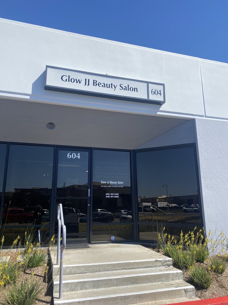 Glow JJ Beauty Salon in Mission Viejo, CA (4)