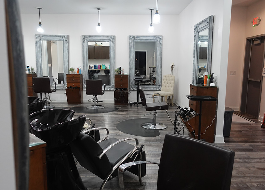 Geneva's Salon and Spa Suites in Lake Geneva, WI