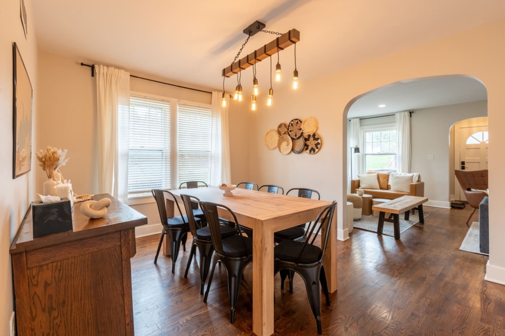 Jenny Ungerecht- Realtor in West Bend, WI (4)