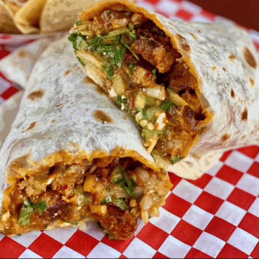 Santa Ana Amatlan Taco Truck in Manteca, CA