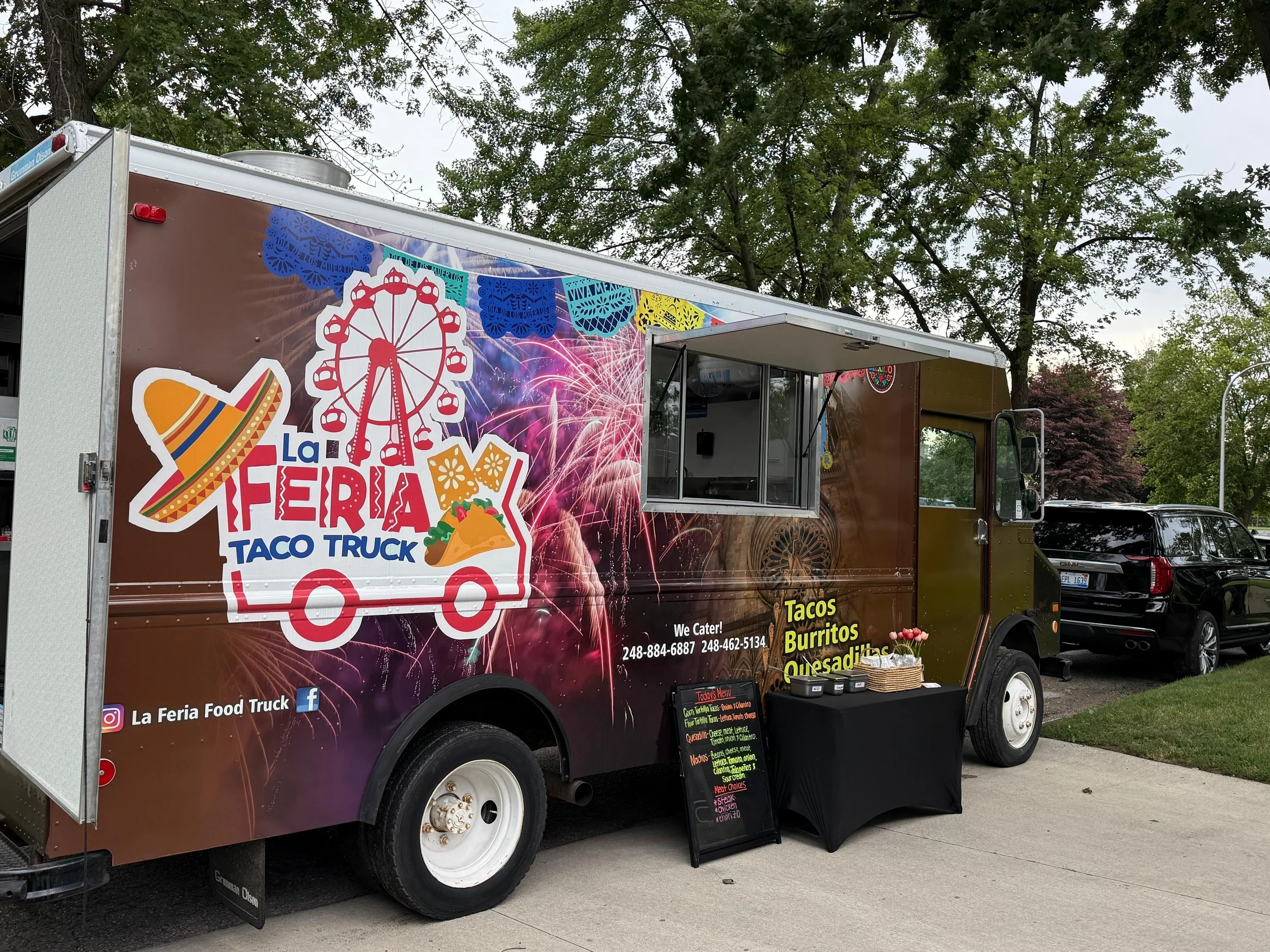 La Feria Taco Truck in Pontiac, MI
