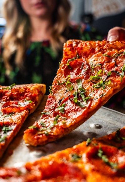 BoomBozz Pizza & Watch Bar in Jeffersonville, IN (4)