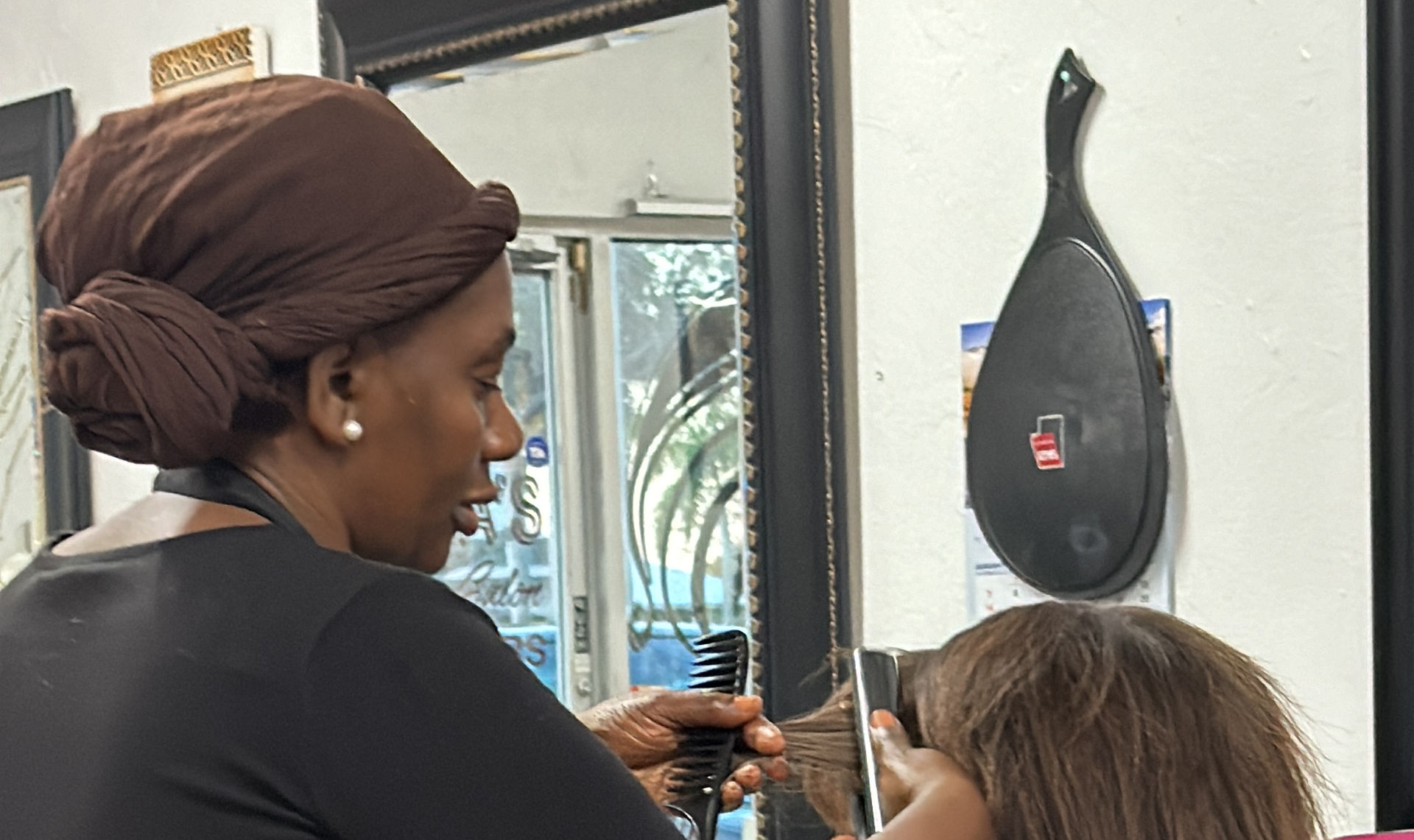 Leanna's Beauty Salon in Naples, FL