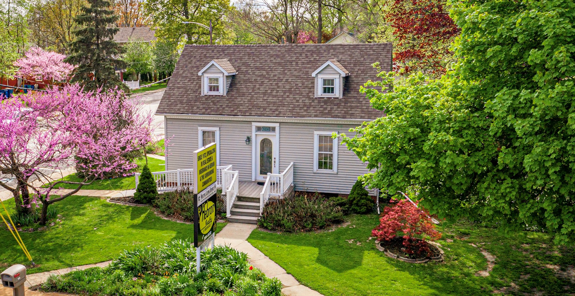 Hebron Realty & Insurance in Hebron, IN (4)