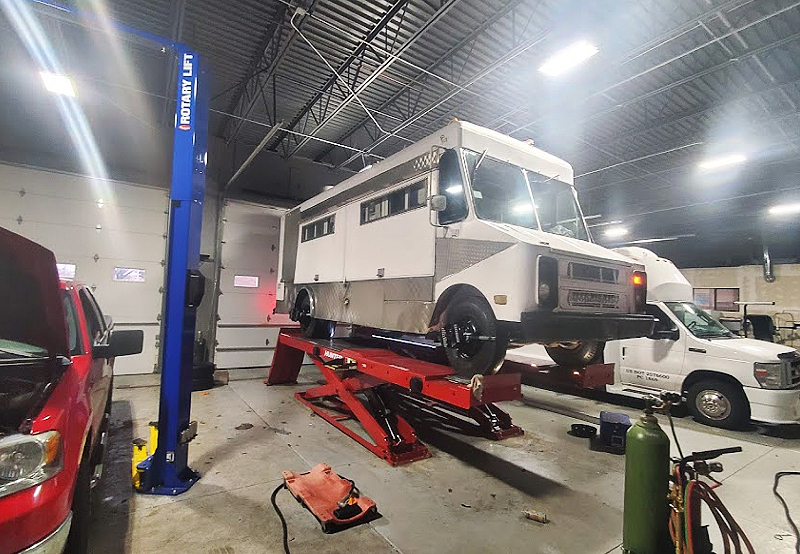 Prime Auto Repair in Milwaukee, WI (2)
