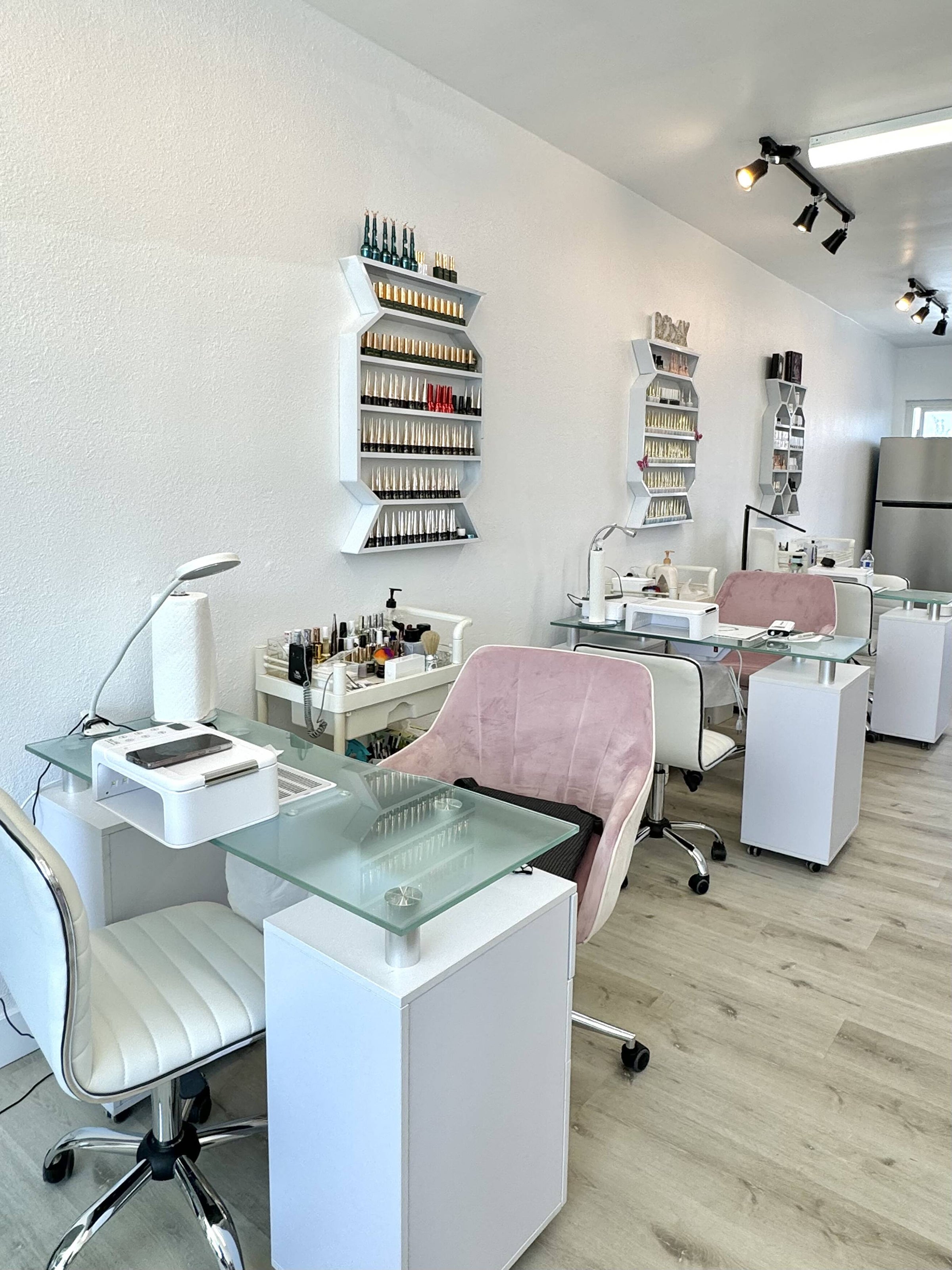 FC Nails & Lashes Spa in Poway, CA (3)