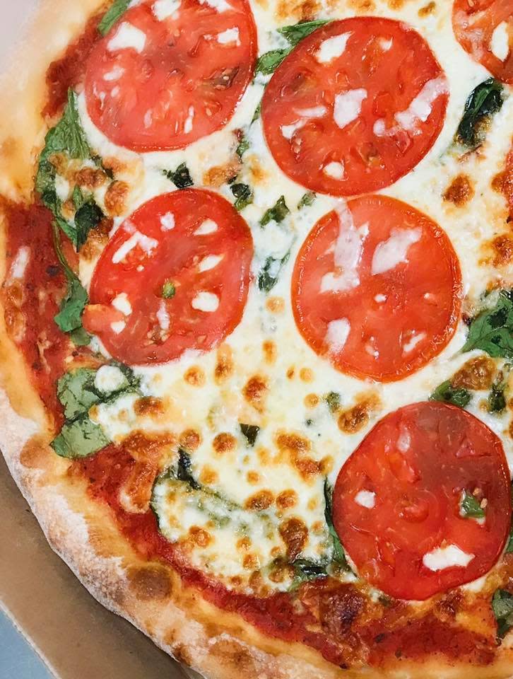 Roma Pizza in Atlantic Beach, NC (2)
