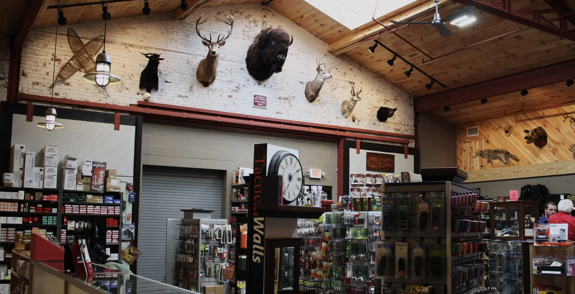 Enck's Gun Barn in Myerstown, PA (3)