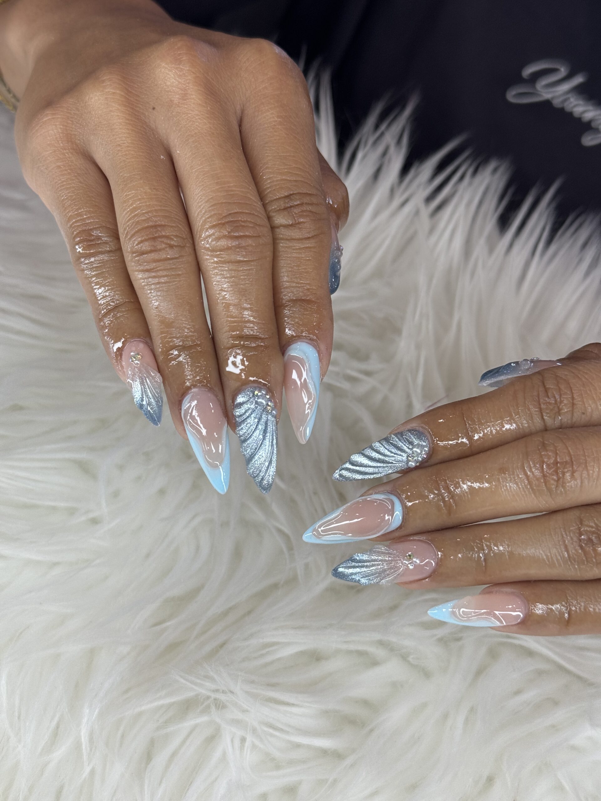 London Nail Bar in Jurupa Valley, CA (4)