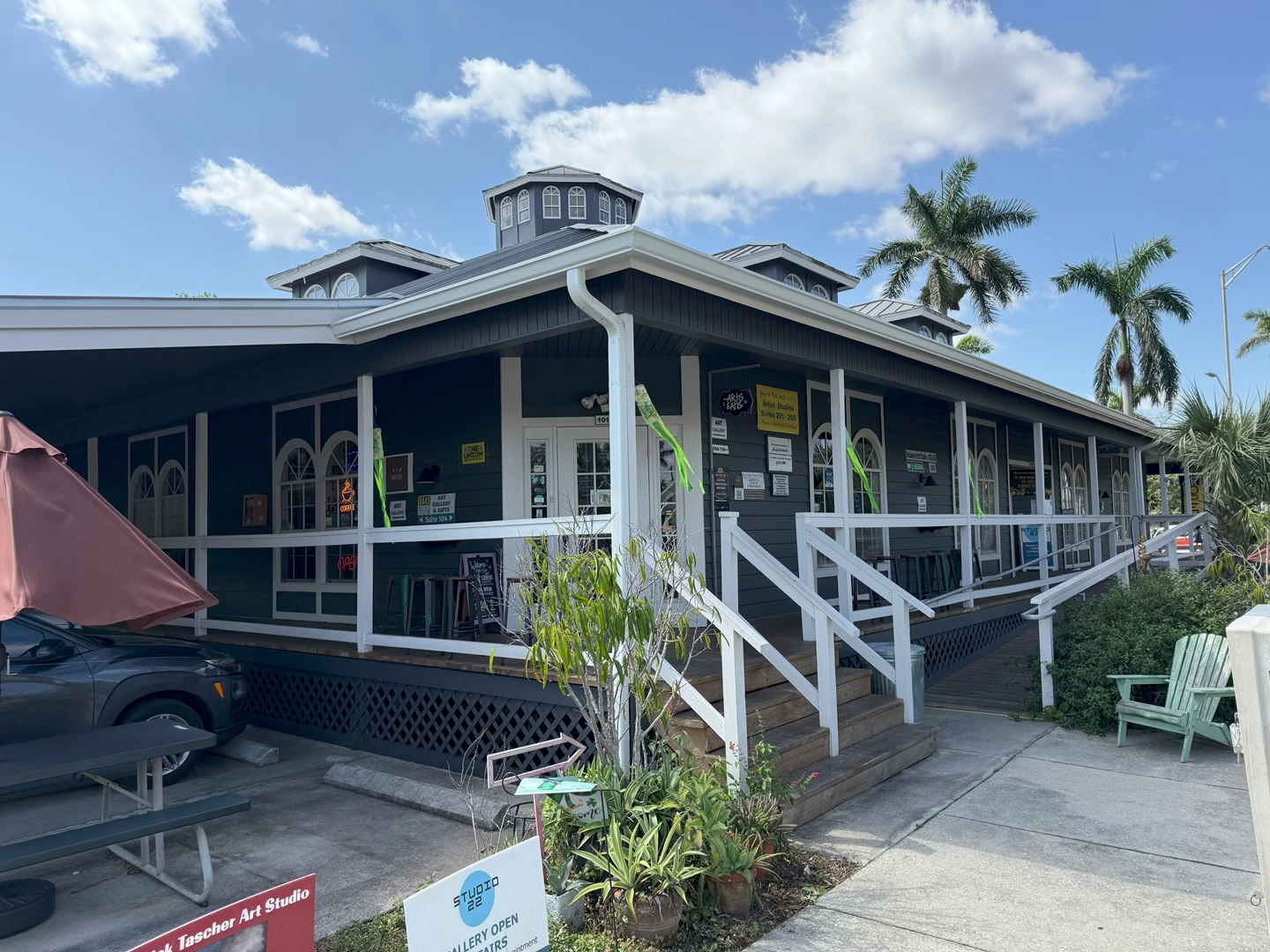 Arts & Eats Café in Fort Myers, FL (6)