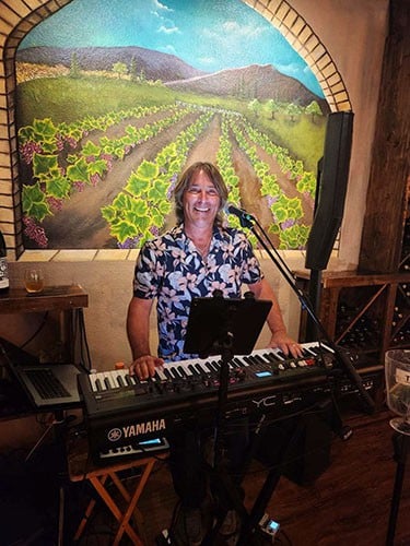 Unwined Wine Bar & Eatery in Punta Gorda, FL (2)