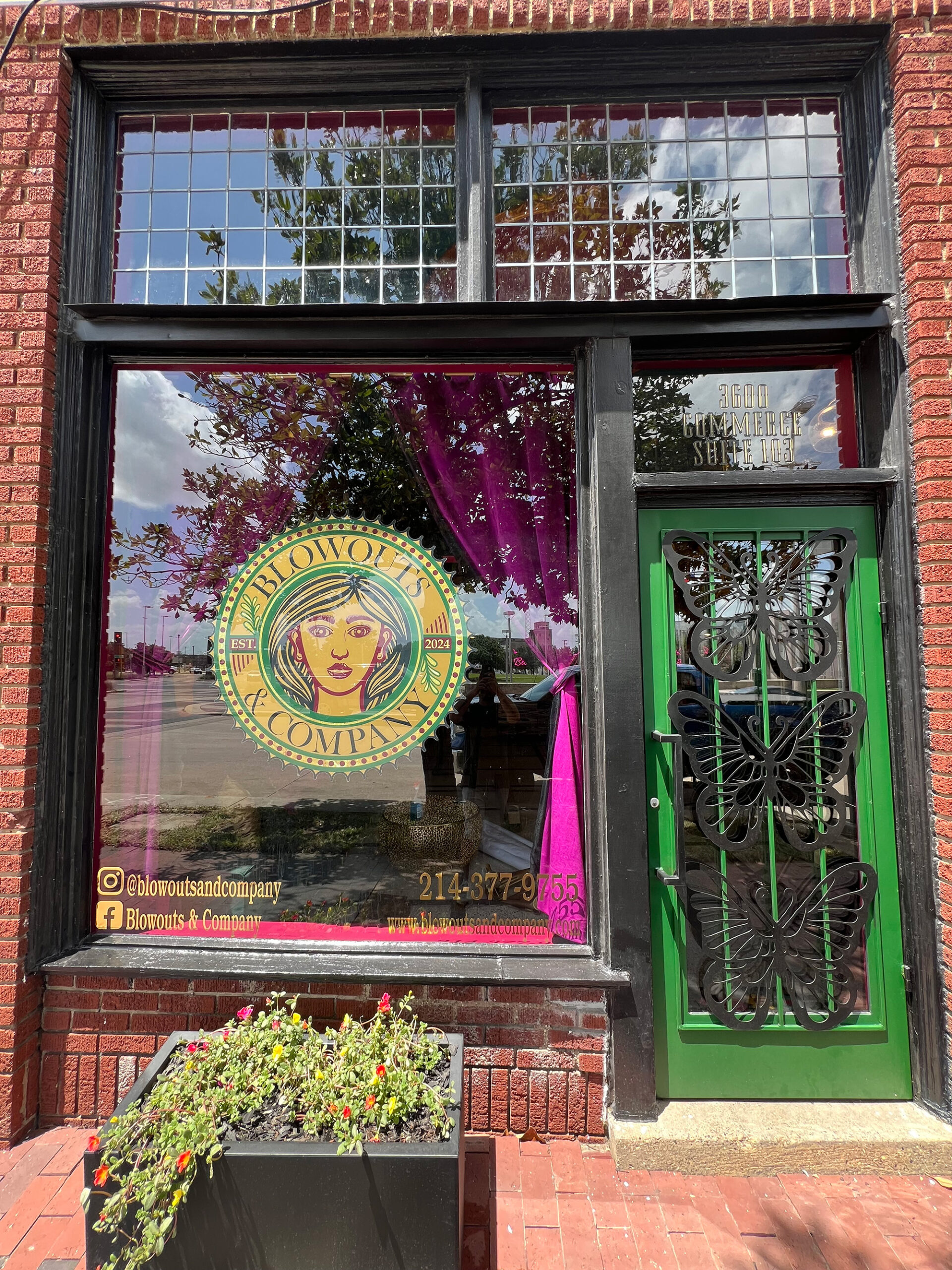 Blowouts & Company in Dallas, TX