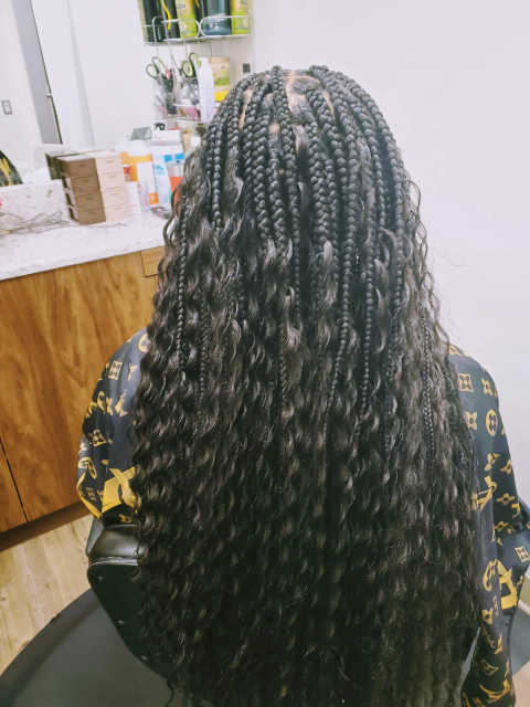 Miracle hands braiding Studio in Manassas, VA (6)