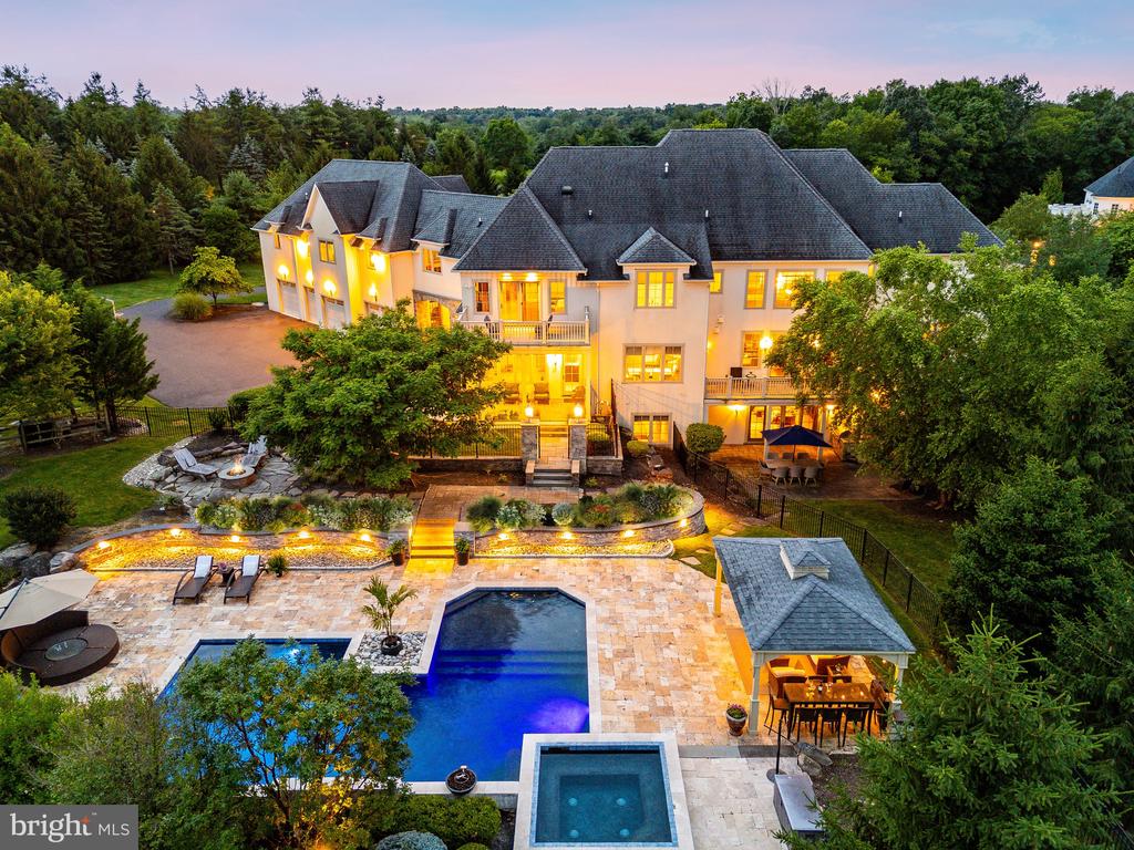 Maureen Reynolds Real Estate in Philadelphia, PA (2)