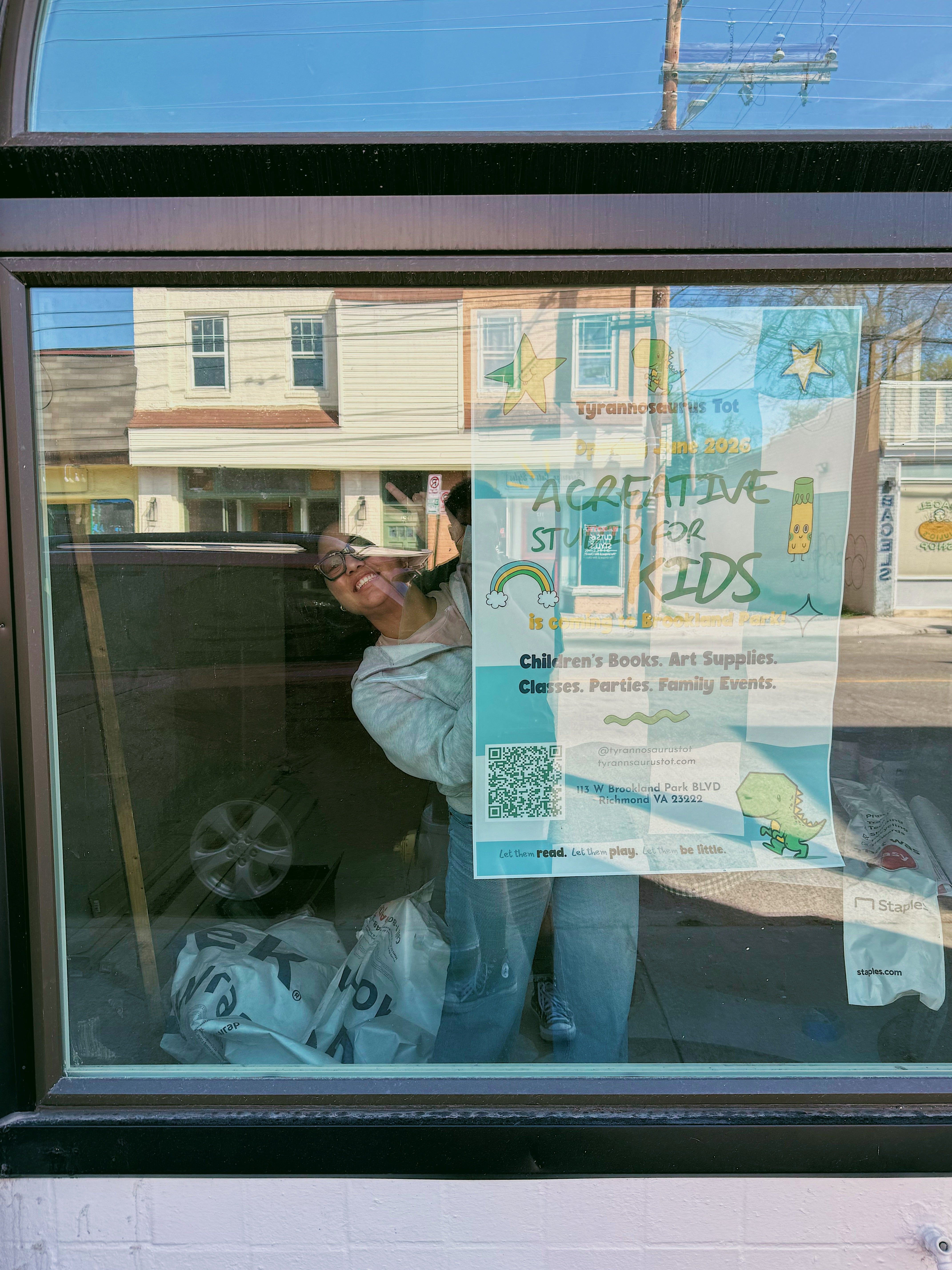 Tyrannosaurus Tot in Bowling Green, VA (3)